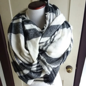 cozy blanket scarf